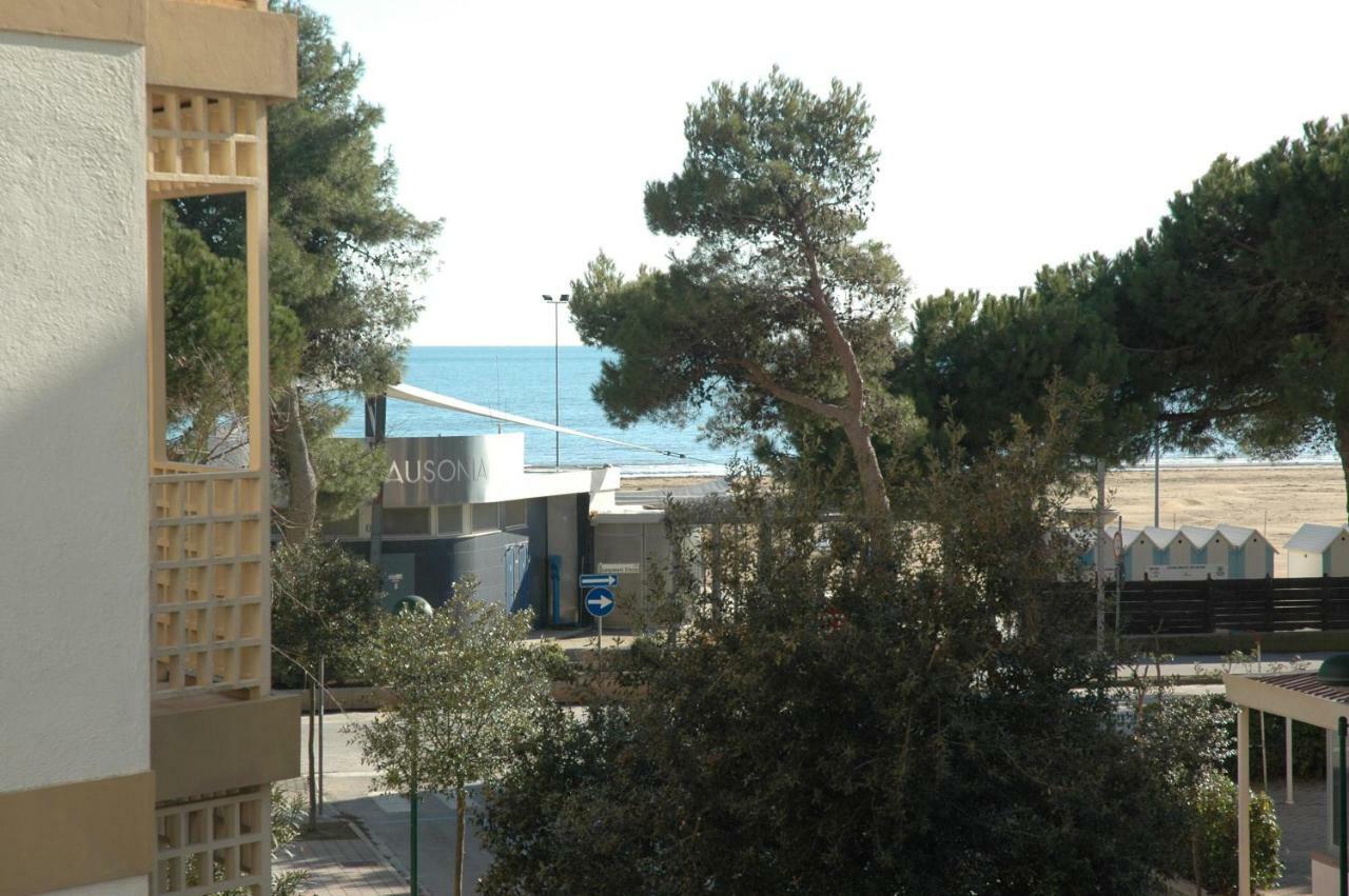 Lungomare Sabbiadoro Villa Lignano Sabbiadoro Exterior foto